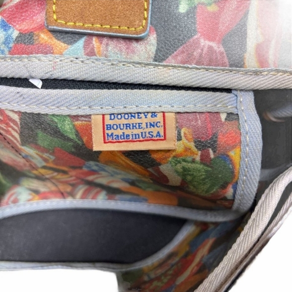 Dooney & Bourke Candy Print Small Vintage Unique Handbag - Picture 2 of 8
